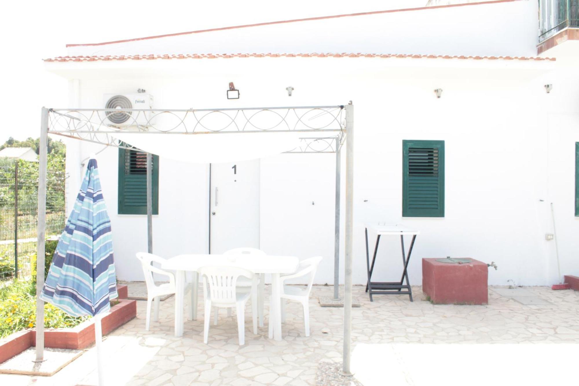 Villa Rosa كاستيلاّماري ديل غو المظهر الخارجي الصورة